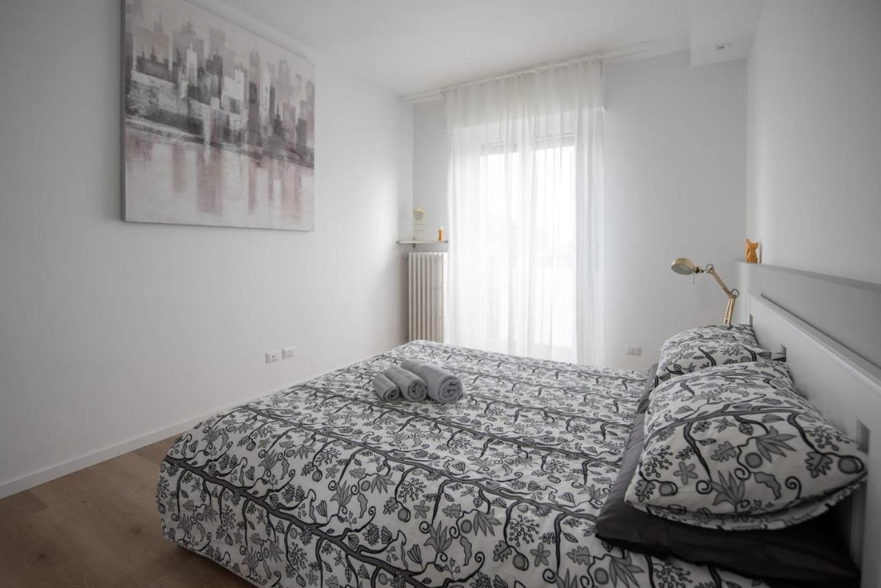 Welcome To Mi - Attico Metro M1 Apartamento